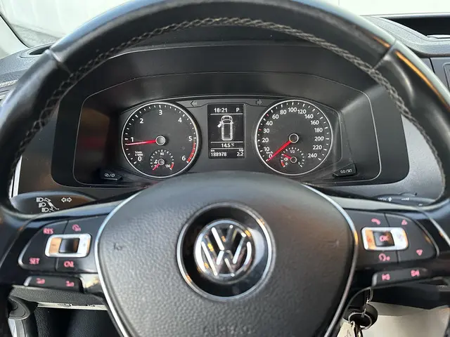 Volkswagen Transporter 2.0 TDI Highline 2019 Diesel 14