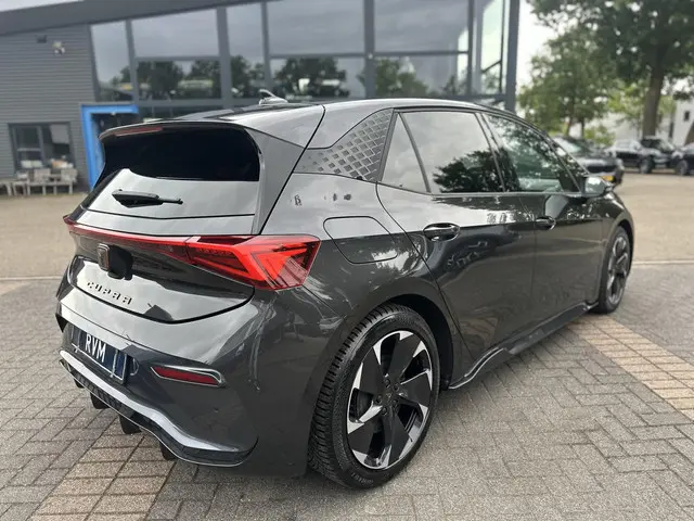 CUPRA Born Business Plus 62 kWh 2023 Elektrisch 6