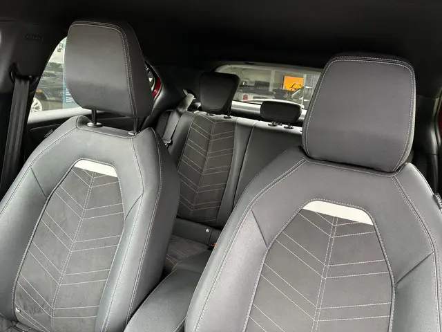 Opel Mokka 1.2 Turbo 130Pk Ultimate 2024 Benzine 39