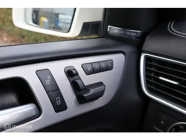 Mercedes-Benz M-Klasse 500 2013 Benzine 14