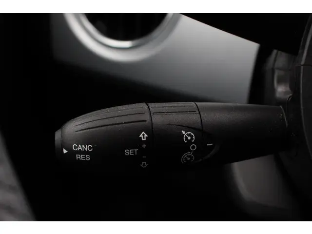 Fiat 500 1.0 Hybrid Sport Connect 2022 Benzine 15