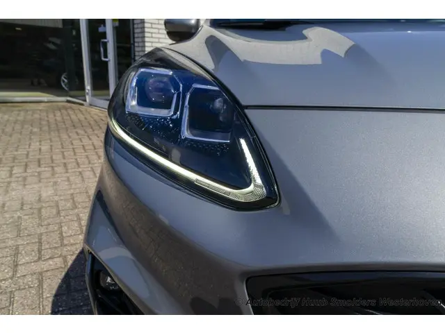Ford Kuga 2.5 PHEV e-CVT ST-Line X 2022 Hybride Benzine 61
