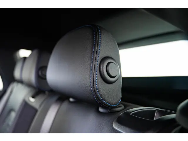 BMW 3 Serie Touring 330e 2025 Hybride Benzine 24