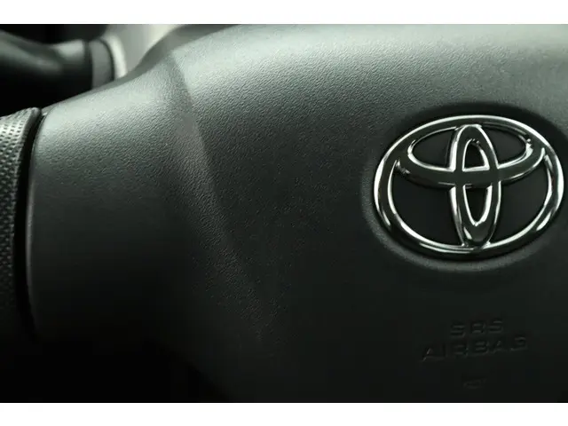 Toyota Aygo 1.0 VVT-i Now 2014 Benzine 18