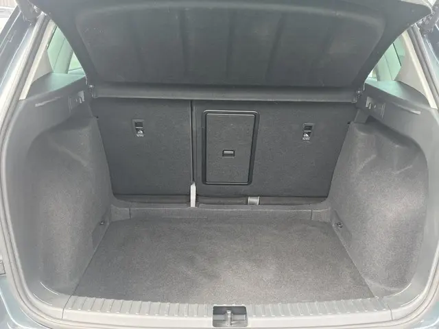SEAT Ateca 1.5 TSi DSG FR Business Intense 2022 Benzine 13
