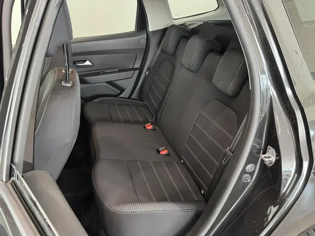 Dacia Duster 1.3 TCe 150 Prestige 2021 Benzine 11