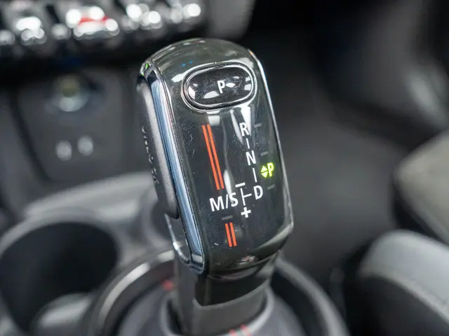 MINI 3-Deurs John Cooper Works Aut. 2020 Benzine 12