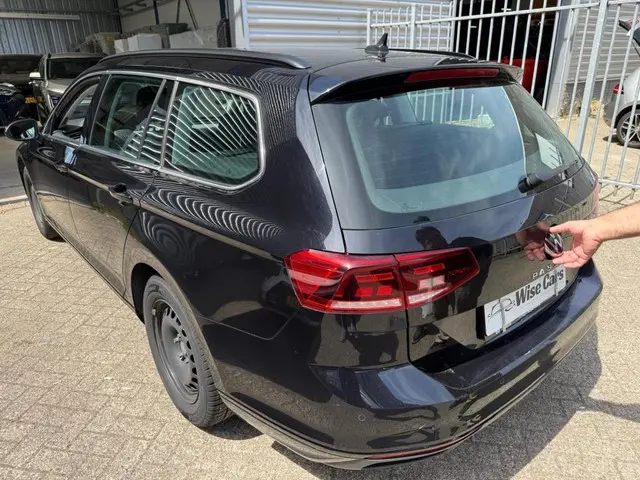 Volkswagen Passat Variant 1.5 TSI Business 2021 Benzine 6