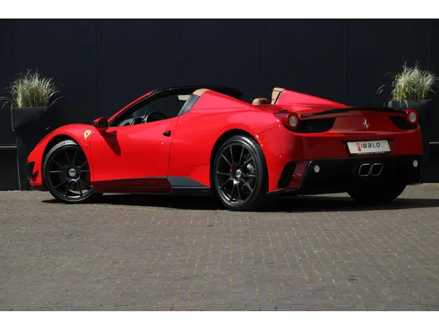Ferrari 458 4.5 V8 Spider Mansory 2014 Benzine 44