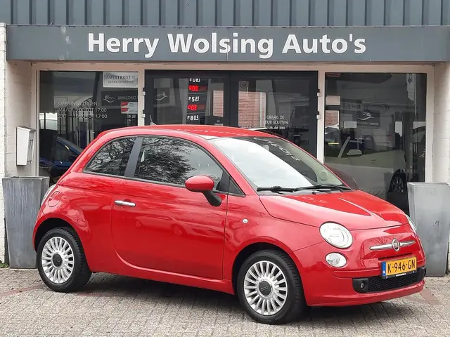 Fiat 500 1.2 Lounge Airconditioning... 2013 Benzine 6