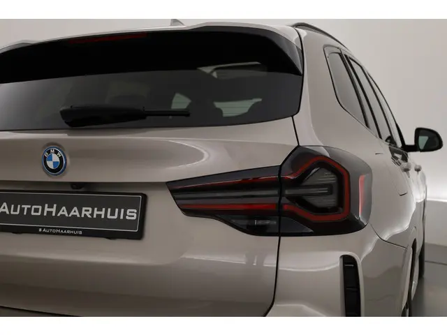 BMW iX3 M Sport 80 kWh 2022 Elektrisch 43