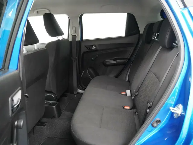 Suzuki Swift 1.2 Select 2018 Benzine 9