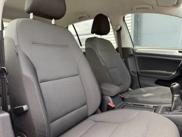 Volkswagen Golf 1.0 TSI Comfortline 2015 Benzine 28