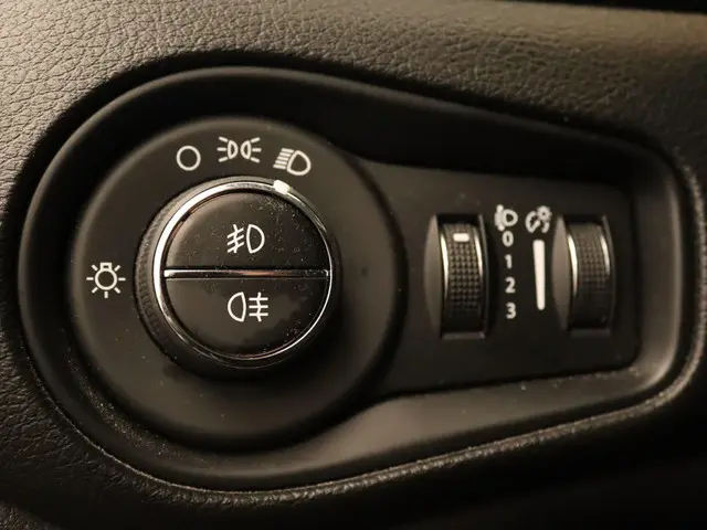 Jeep Renegade 1.3T DDCT Longitude 2020 Benzine 9