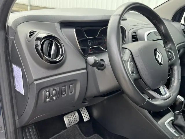 Renault Captur 1.3 TCe Intens 2019 Benzine 60