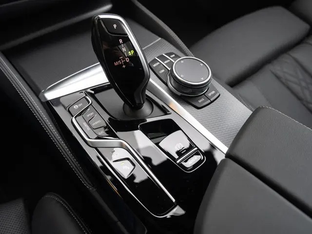 BMW 5 Serie Touring 530e 2024 Hybride Benzine 22