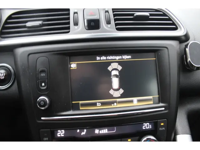 Renault Kadjar 1.2 TCe Intens 2016 Benzine 17