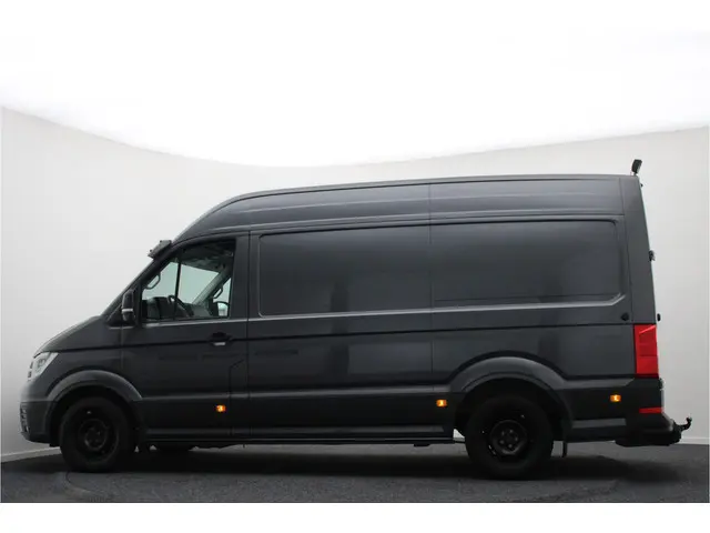 Volkswagen Crafter 30 2.0 TDI L3H3 177 PK 2019 Diesel 23
