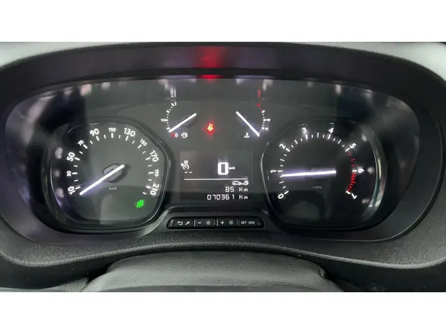Peugeot Expert 2.0 BlueHDI 120 Premium 2019 Diesel 11