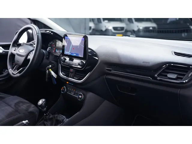 Ford Fiesta 1.0 EcoBoost Hybrid Titanium 2020 Benzine 34