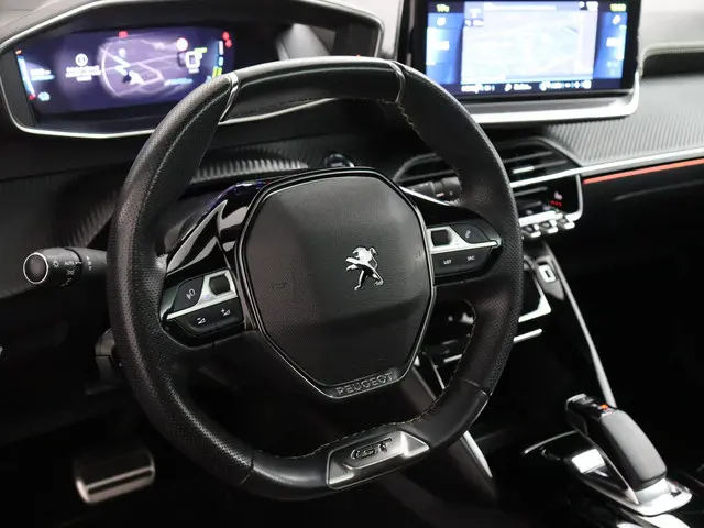 Peugeot e-208 EV GT 350 50 kWh 2020 Elektrisch 19