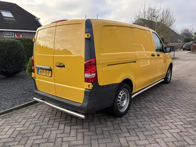 Mercedes-Benz eVito 2