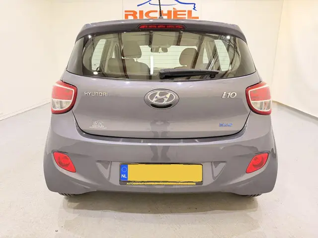 Hyundai i10 I-10 HB 1.0i Blue Go! Navi/Clima 2014 Benzine
