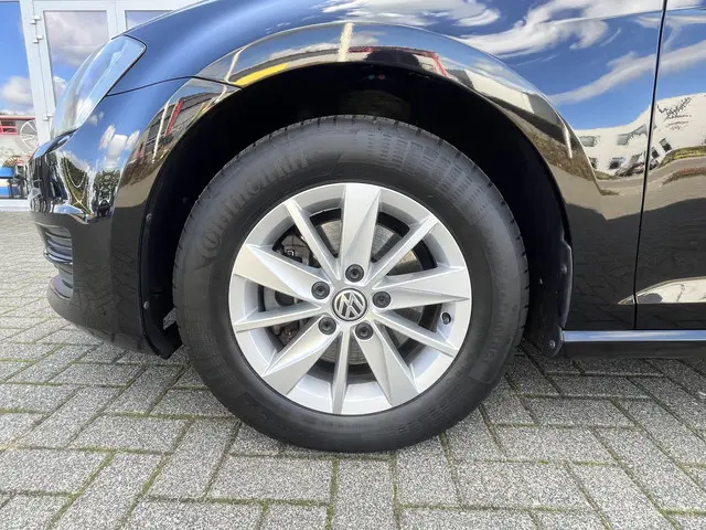 Volkswagen Golf 1.2 TSI Comfortline 2014 Benzine 32