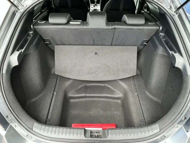Honda Civic 1.0 i-VTEC Premium automaat 2017 Benzine 21