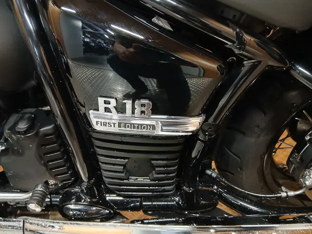 BMW R18 R 18 2021 Benzine 11
