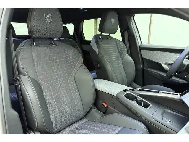 Peugeot 5008 1.2 Hybrid 145 GT 2025 Hybride Benzine 16