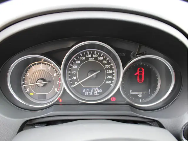 Mazda 6 Sportbreak 2.0 TS+ Lease Pack 2012 Benzine 15