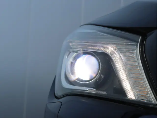 Mercedes-Benz CLA 200 Prestige 2013 Benzine 8