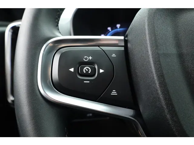 Volvo XC40 Recharge Plus 2023 Elektrisch 10