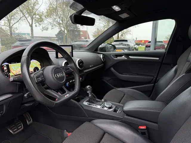 Audi A3 Limousine Aut. 35 TFSI CoD S-Line 2020 Benzine 10