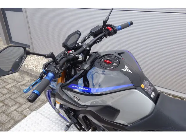 Yamaha MT 09 SP 2017 Benzine 18
