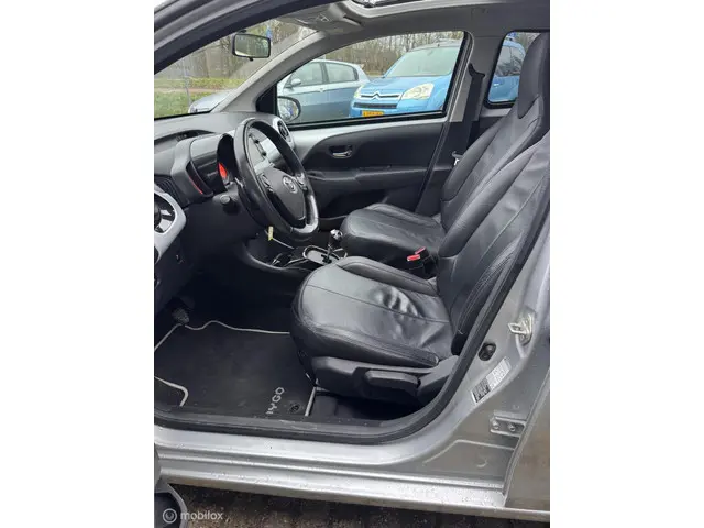 Toyota Aygo 1.0 VVT-i Automaat|Vouwdak|NAP 2017 Benzine 11