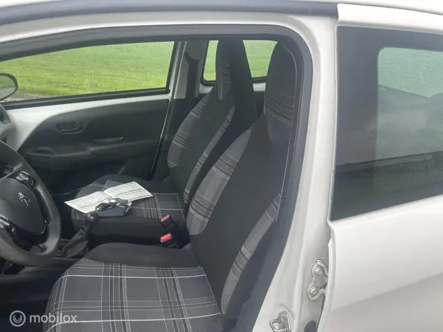 Peugeot 108 1.0 e-VTi Active TOP! 2018 Benzine 6