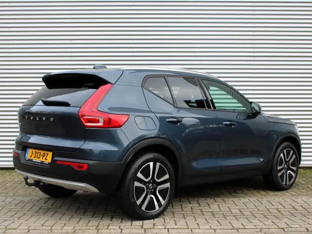 Volvo XC40 1.5 T3 Business Pro 2020 Benzine 2