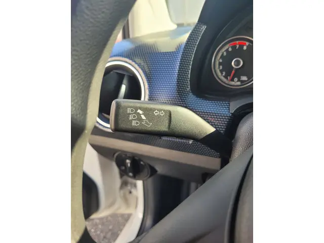 Volkswagen up! 1.0 BMT move up! 2016 Benzine 22