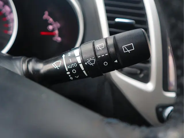 Kia Venga 1.4 CVVT ExecutiveLine 2016 Benzine 18