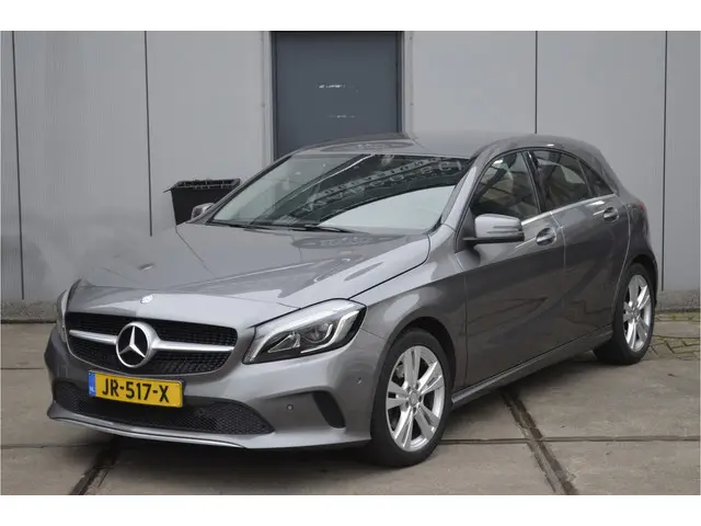 Mercedes-Benz A-Klasse 180 Ambition 2016 Benzine 19