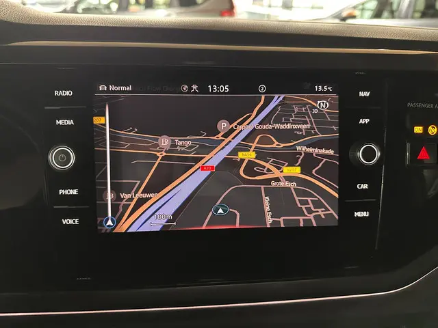 Volkswagen Polo 2.0 TSI GTI 2022 Benzine 12