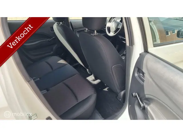 Mitsubishi Space Star 1.2 Connect+ 2023 Benzine 7