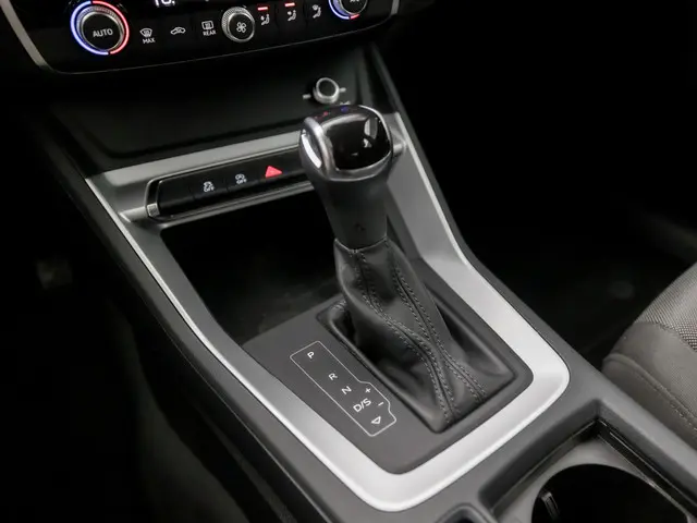 Audi Q3 35 TFSI Sportline 2020 Benzine 10