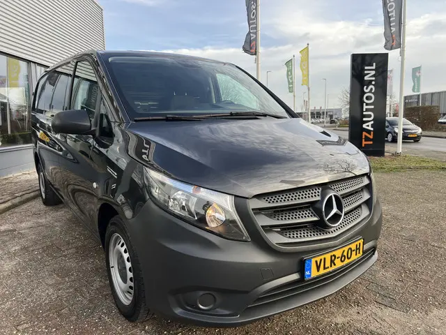 Mercedes-Benz Vito 110 CDI Lang 2021 Diesel 18