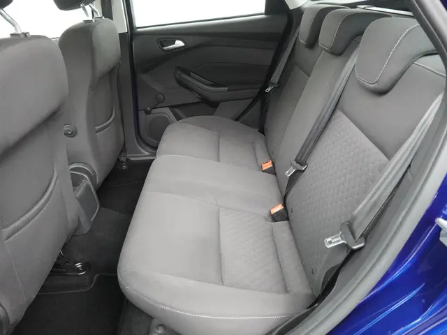 Ford Focus Wagon 1.0 EcoBoost Edition 2014 Benzine 10