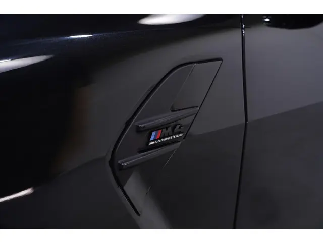 BMW M4 4-serie Coupé Competition 2021 Benzine 64
