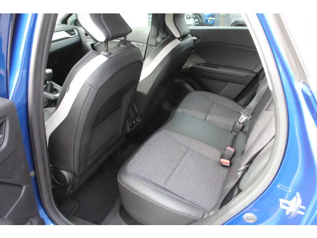 Renault Captur 1.0 TCe 90 Intens 2021 Benzine 16