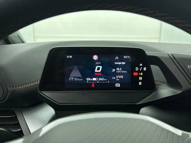 CUPRA Born Essential 62 kWh 2023 Elektrisch 15